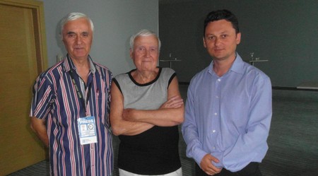 Stelian Trandafirescu (centru) a rămas aproape de Asociația Presei Sportive