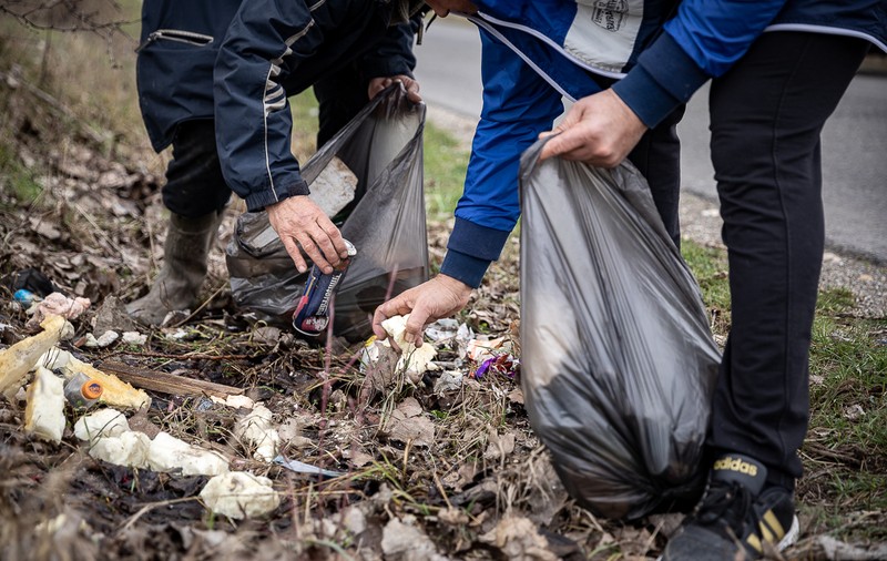 RAPORT | Doar 10% din deșeuri se colectează separat în România, iar Garda de Mediu dă sancțiuni prea blânde