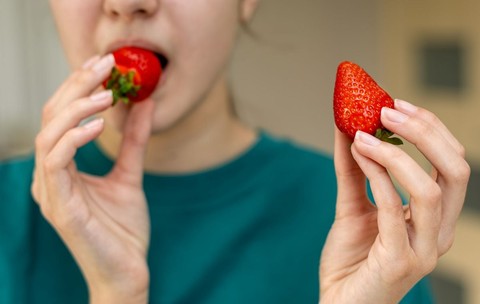 Ce se întâmplă în corpul tău dacă mănânci căpşuni în fiecare zi