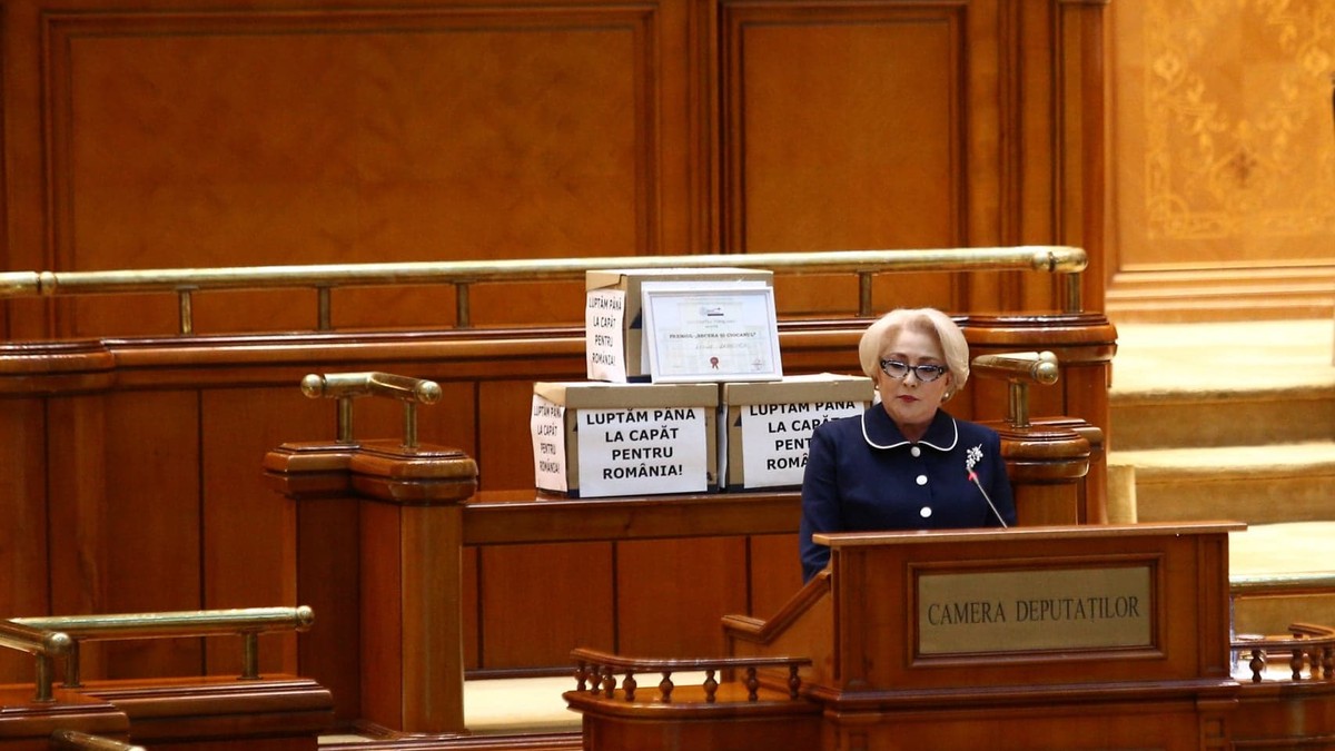 Viorica Dancila in parlament