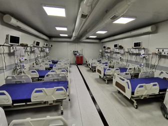 În urma realizării circuitelor sanitare, autoritățile au constatat că pot instala doar jumătate dintre paturile pe care ar fi trebuit să le aibă spitalul modular din Lețcani