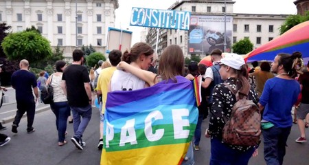Gay pride-urile din acest an militează pentru diversitate și pace