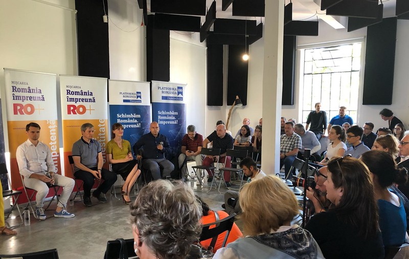 Cioloș, despre Guvernul Dăncilă: „Sper că există o majoritate în Parlament care să conștientizeze că ne ducem în prăpastie”