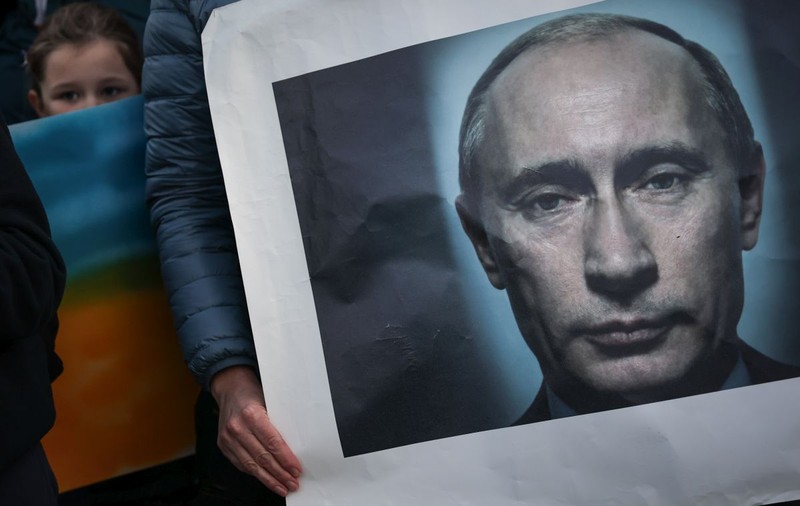 Care sunt șansele ca Putin să fie arestat și judecat pentru crime de război?