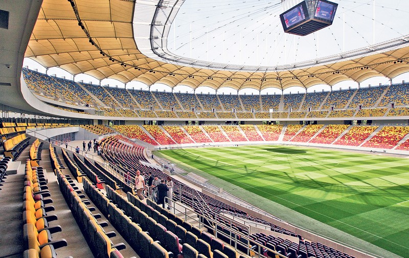 Stadionul, cel mai mare adăpost pentru sinistraţi