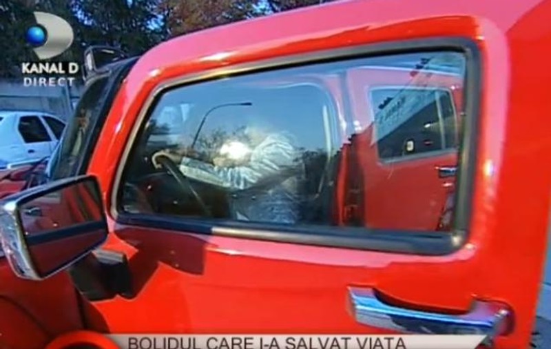 Manelistul Liviu Mititelu şi-a reparat bolidul lovit în august. Află cât l-a costat!