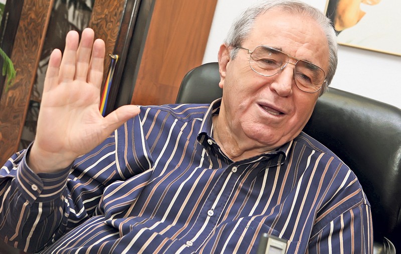INTERVIU EXCLUSIV | Viorel Păunescu: «Gigi sună de trei ori pe meci!»