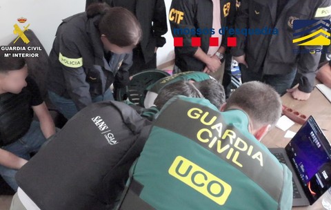 Actiune Guardia Civil Spania - adolescent roman arestat în Alicante