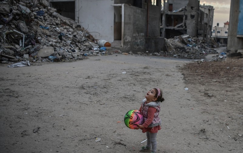 Armata israeliană susține că a ucis 2.000 de militanți Hamas după încheierea armistițiului. ONU: Sute de mii de oameni din Gaza "mor de foame"