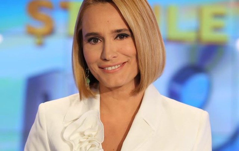 Andreea Esca, FĂCUTĂ DE RÂS, în mod public! Cine a dat din casă