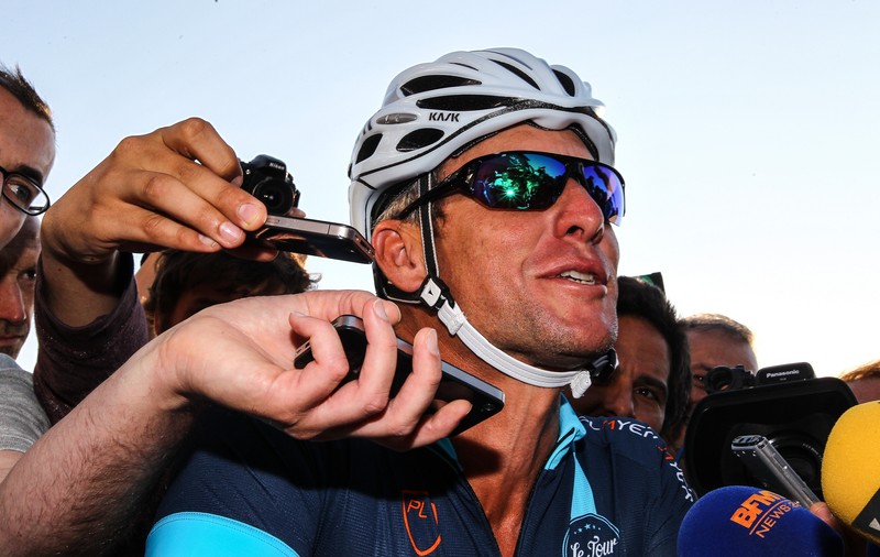 Cum s-a salvat Lance Armstrong de la faliment: "Asta am făcut"