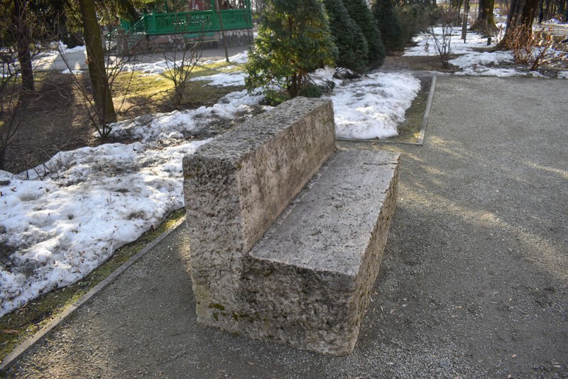Aleea Scaunelor