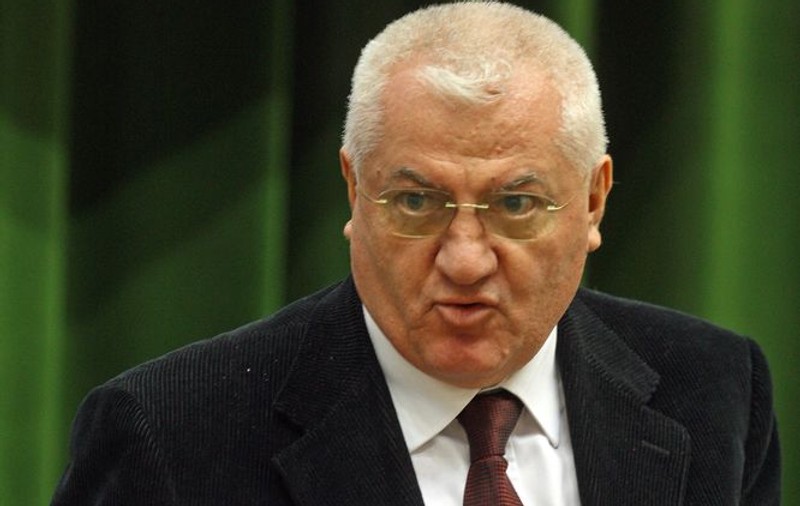 Mitică Dragomir cheltuieşte lunar doar 100 de lei