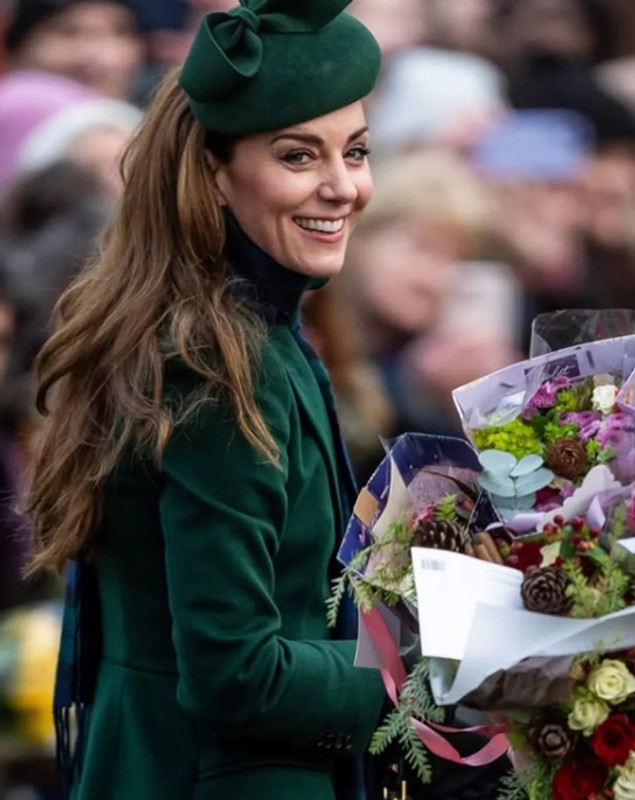 Urarea pe care Regele Charles și Camilla i-au făcut-o lui Kate Middleton. Prințesa de Wales a împlinit 43 de ani