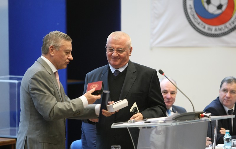 Mitică Dragomir și Mircea Sandu au scăpat, momentan, de emoții. O nouă amânare în cazul dezafilierii Craiovei!