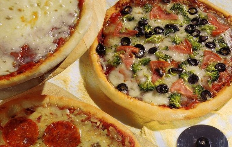 Studiu: Oamenii sunt cei mai fericiţi când desenează pizza