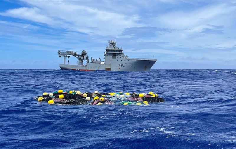 Noua Zeelandă a făcut o captură record de droguri din întâmplare: cocaină de 300 de milioane de dolari plutea în ocean