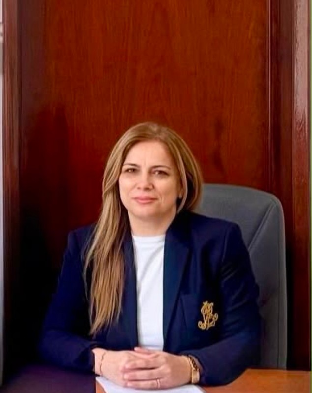 Sindromul impostorului, fenomenul care îi face pe oameni să creadă că nu își merită reușitele. Psiholog: „Există impresia că trebuie să fim permanent competenți, productivi și fără greșeli”