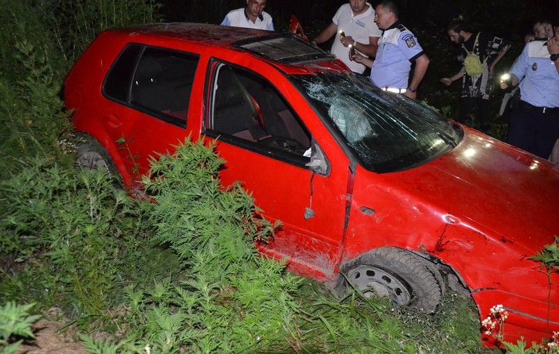 Adolescentul din Craiova care și-a ucis iubita într-un accident rutier a fost pus sub control judiciar