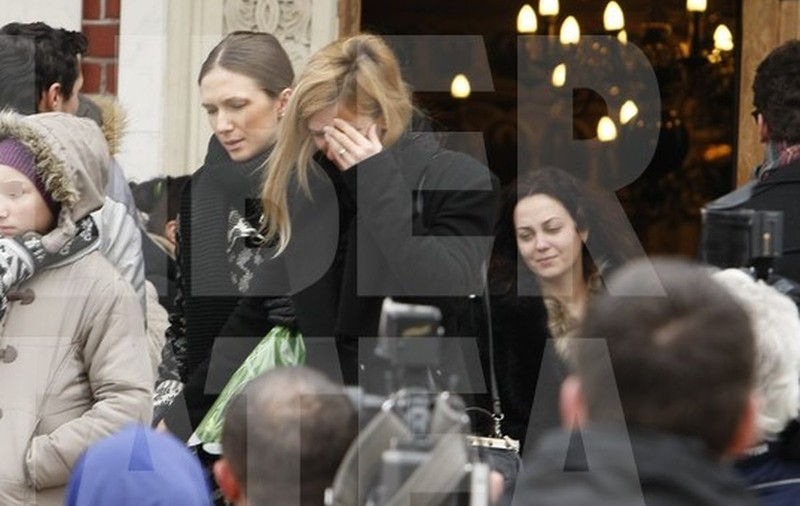 Dana Rogoz este în DOLIU! Tatăl vedetei a MURIT!