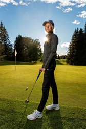 Frida, relaxându-se la golf | Foto: Facebook