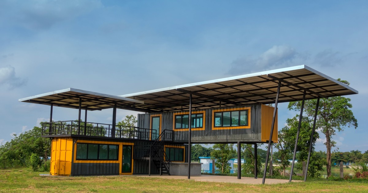 Ce sunt casele din containere – ce trebuie să știi despre ele - Imagine cu o casă din containere