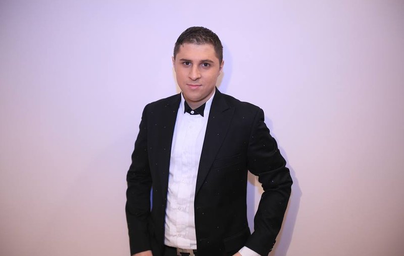 Manelistul Răzvan de la Piteşti a dat jos 20 de kg. Vezi cum arăta înainte!