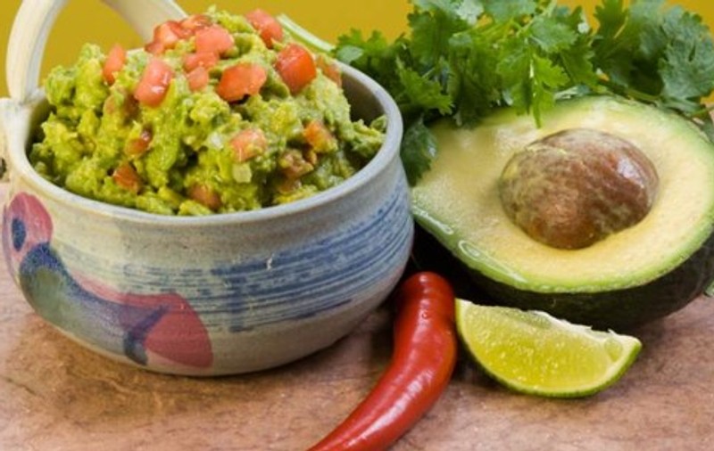 Scapă de burtă cu avocado!