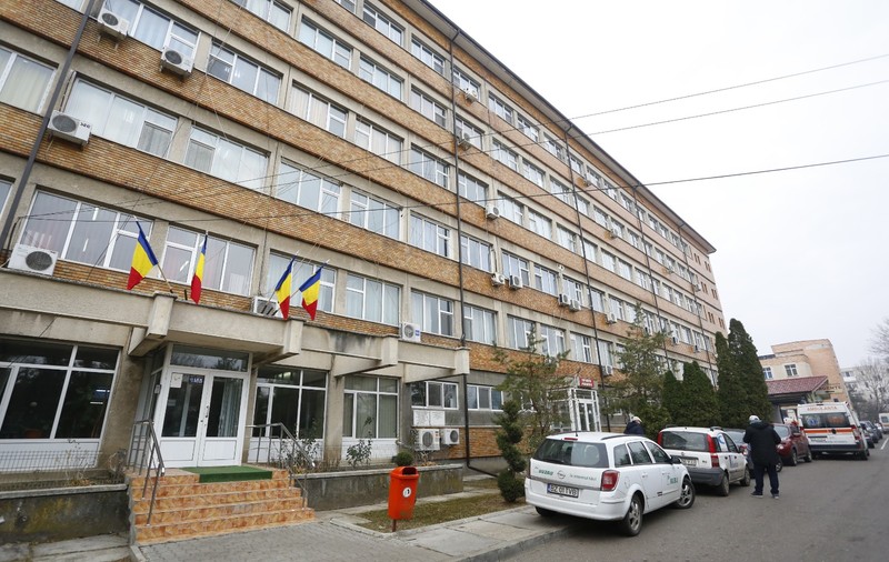 FOTO/ Stafilococul auriu, responsabil de îmbolnăvirea a zeci de bebeluși născuți la Maternitatea Giulești, a fost găsit la Neonatologia Buzău