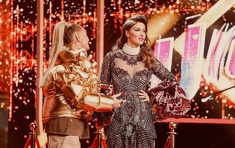 Reacția Deliei după ce Iulia Albu a apărut în papuci la TV. Vedeta e al patrulea jurat de la „iUmor”