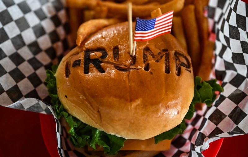 Patronul Trump Burger din Texas, amenințat cu deportarea după arestul ICE