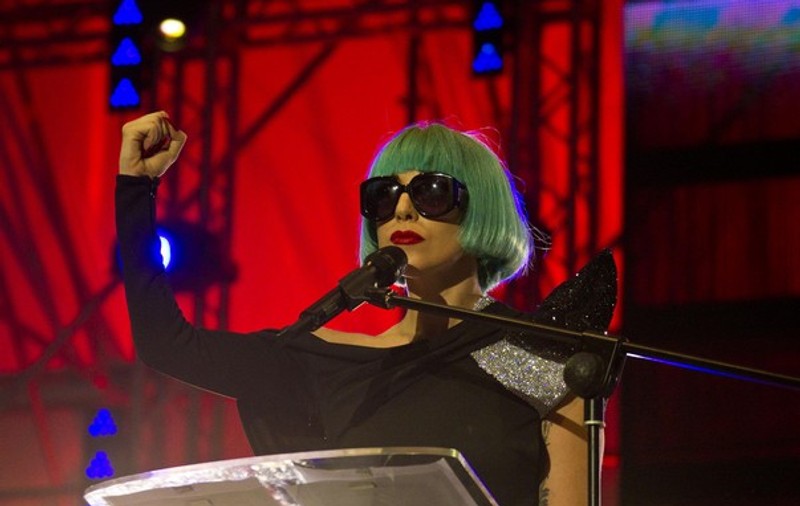 Foto&Video | Lady Gaga a cântat la parada gay de la Roma