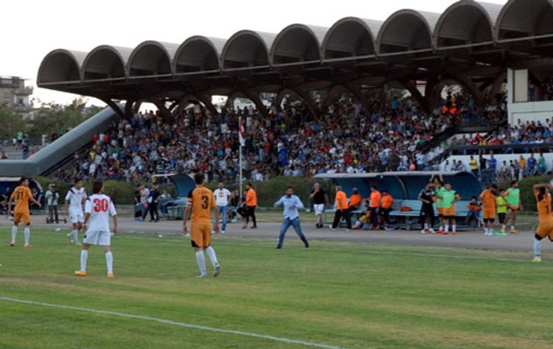 Campionatul de fotbal din Siria continuă, chiar dacă SUA și aliații au bombardat mai multe ținte guvernamentale