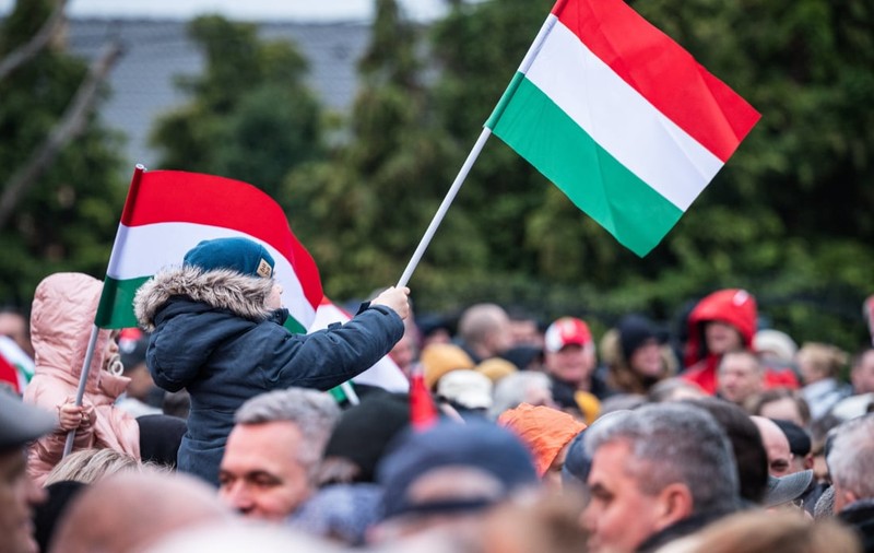 Vor reuși sau nu tinerii maghiari să-l înlăture pe Viktor Orban? „Pare că se scrie istorie”