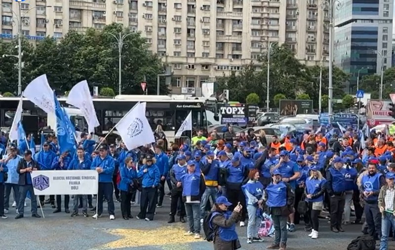 Angajații de la stat au anunțat că vor protesta joi în fața Guvernului față de „inechitățile și discriminările salariale”