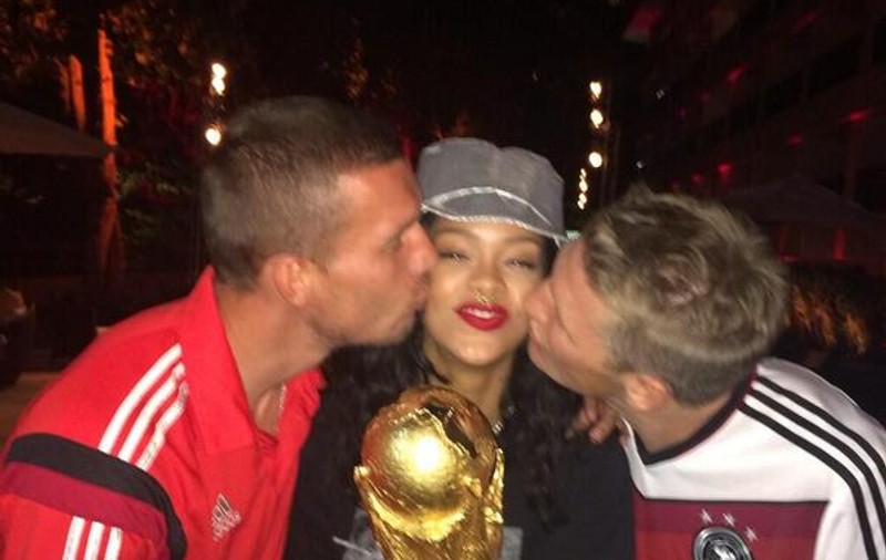 FOTO&VIDEO / Campionii au petrecut toată noaptea cu Rihanna 