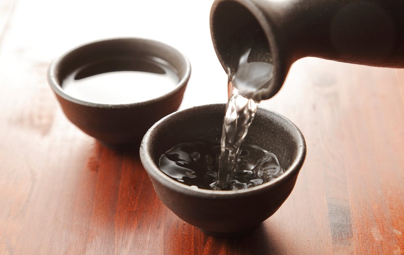 Ce este sake. Cum se prepară celebra băutură sake