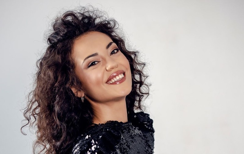 Barbara Isasi, de la Mandinga, speră să nu cânte muzică populară,  la “Te cunosc de undeva”. “Mi-e teamă că nu mă voi descurca în limba română”