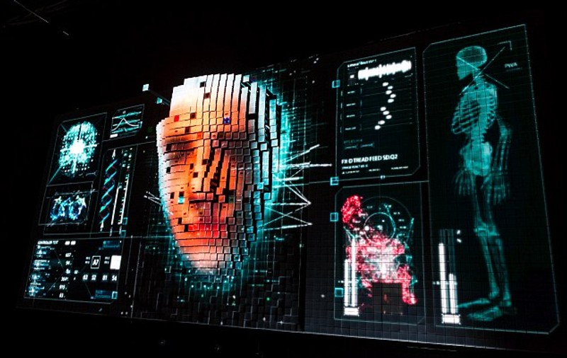 Expert: limbajul uman va dispărea până în 2050 și va fi înlocuit prin comunicarea la nivelul gândurilor, cu ajutorul inteligenței artificiale