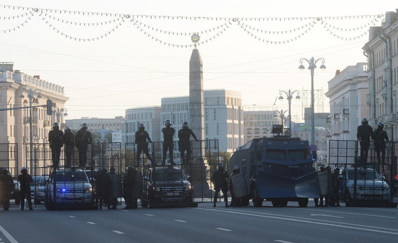 Forțele de ordine sunt scoase pe străzi, în Minsk, de două luni și jumătate