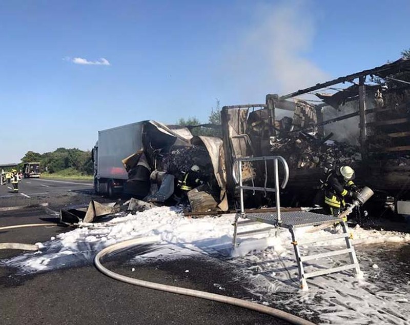 Un șofer român a ars de viu în urma unui accident în Germania! O rugase pe soție, care trebuia să vină cu el, să rămâna acasă