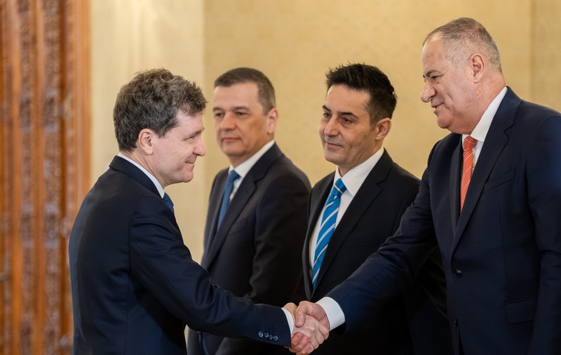 Toate scenariile pentru următorul Guvern de pe masa lui Nicușor Dan. Liderul PSD Sorin Grindeanu, la un pas să revină la Palatul Victoria