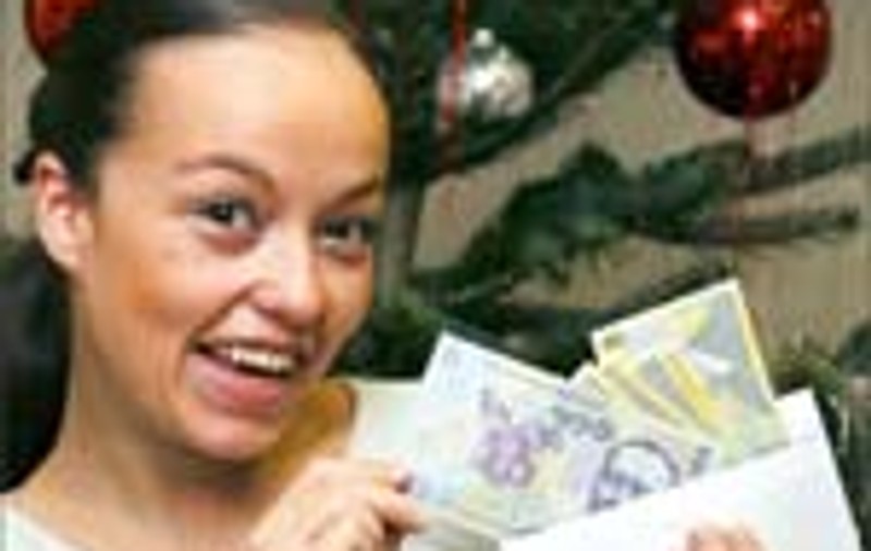 Prima de Craciun, inca un salariu