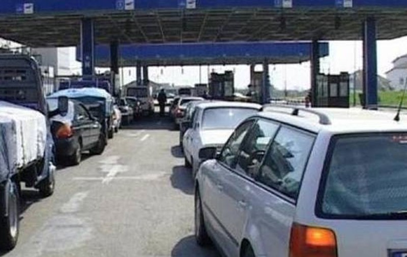 Crăciunul pe rit vechi aglomerează din nou vămile