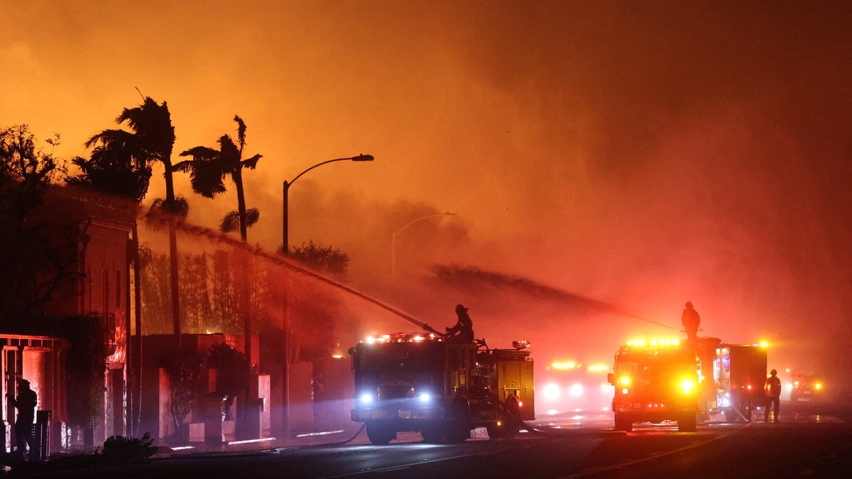 Incendiu devastator în Los Angeles Foto: Profimedia