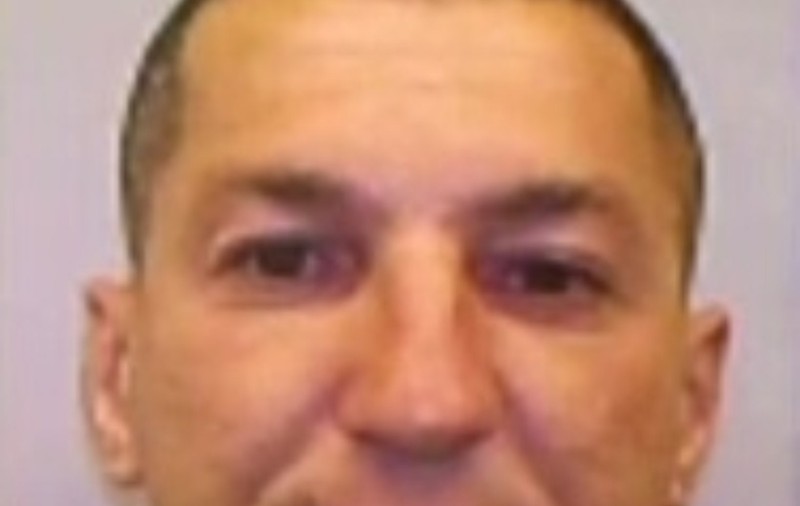 Un român, printre cei mai periculoși imigranți din SUA. Ilie Bogde a fost trimis în celebra închisoare Guantanamo Bay