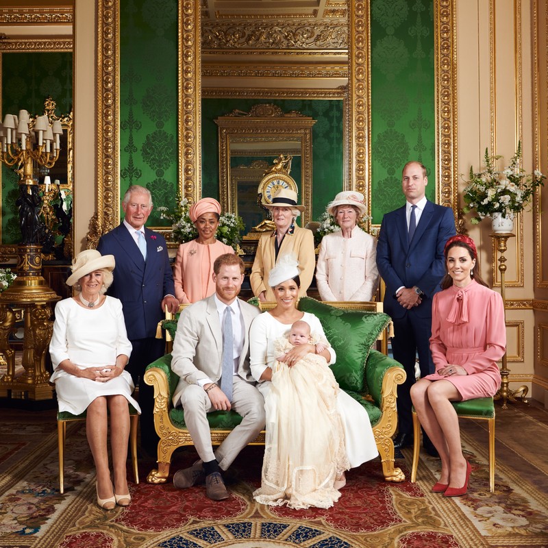 06 July 2019, England, Windsor: An official baptismal photograph, made avialable by the Duke and Duchess of Sussex, shows Prince Harry, the Duke of Sussex and Meghan, the Duchess of Sussex with their son Archie, posing with (from left to right) Camilla, Duchess of Cornwall, Charles, Prince of Wales, Mrs Doria Ragland, Duchess of Sussex's mother, Lady Jane Fellowes, Baroness Fellowes, Lady Sarah McCorquodale, Diana, Princess of Wales' sister, Prince William, Duke of Cambridge, and Kate, Duchess of Cambridge in the Green Drawing Room at Windsor Castle. Photo: Chris Allerton/Sussex Royal via PA Wire/dpa