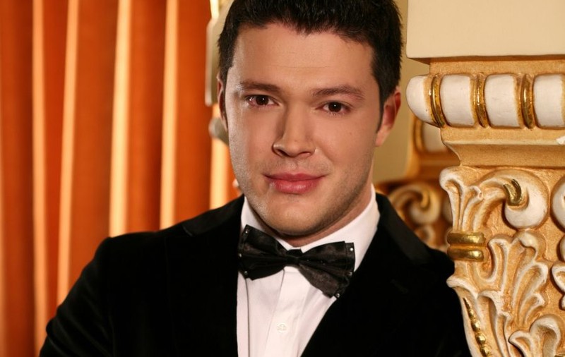 CUM LE DĂ peste NAS VICTOR SLAV CELOR CARE suţin CĂ VA DIVORŢA de BIANCA! VEZI GESTUL pe care l-a făcut! 