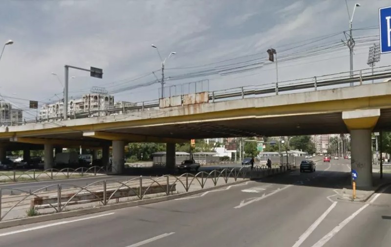 Circulația mașinilor pe Podul Grant, restricționată de luni, până la finalizarea lucrărilor de consolidare