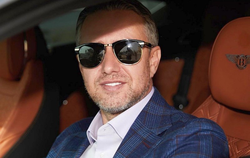 Reghecampf nu pleacă din Dubai, chiar dacă primește oferte bune: “Vreau să trăiesc și să mă distrez!”